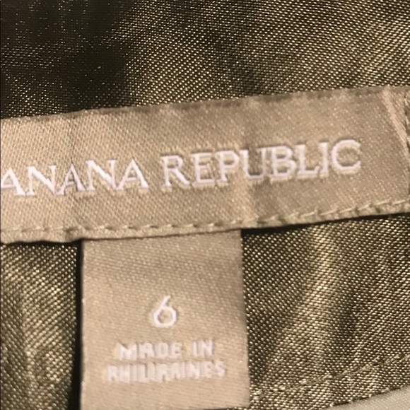 Banana Republic Shimmery Silver Skirt - Picture 7 of 8